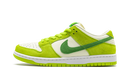 Nike SB Dunk Low Pro Sour Apple