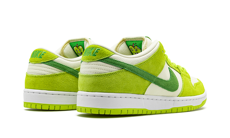 Nike SB Dunk Low Pro Sour Apple