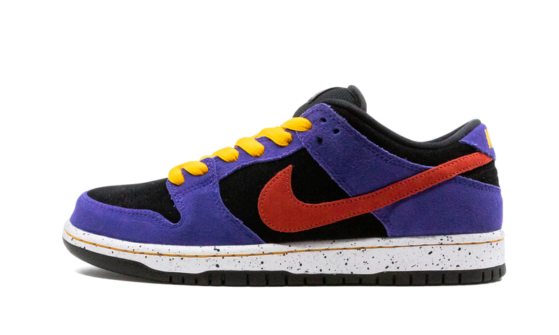 Nike SB Dunk Low ACG Terra