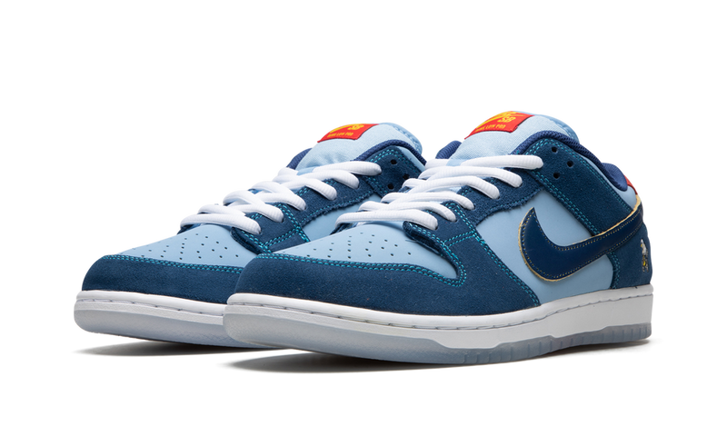Nike SB Dunk Low The Predatory Bird