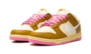 Nike Dunk Bronzine Pink