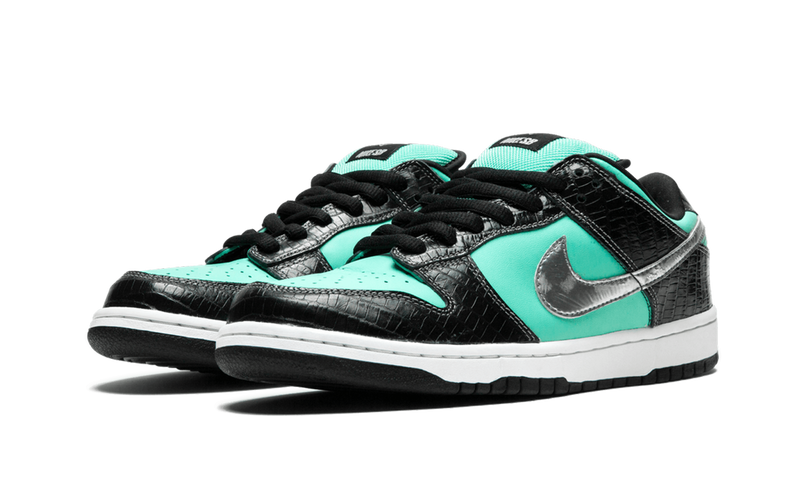Nike Dunk Low Diamond Supply Co.