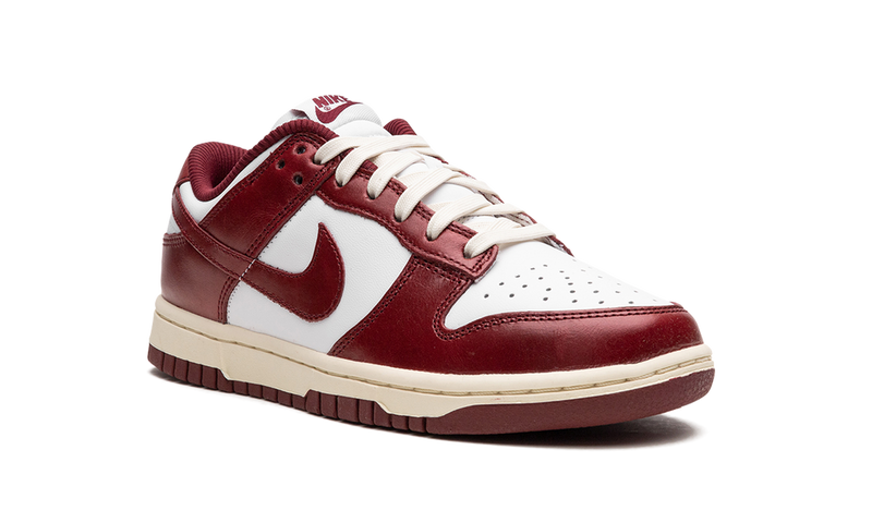 Nike Dunk Low PRM Vintage Team Red